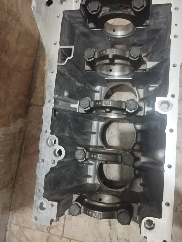 بلوک سیلندر پژو ۴۰۵ XU7 مدل کاویان