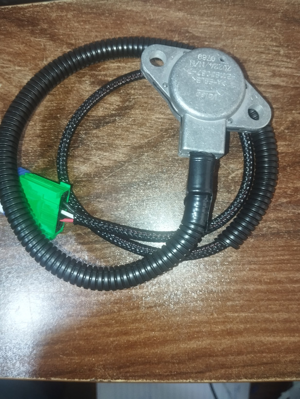 سنسور فشار روغن گیربکس اتوماتیک al4 والئو اصلی کله فلزی valeo استوک به شرط